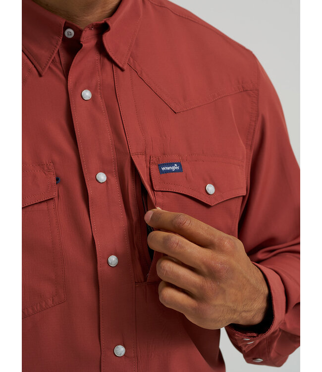 Wrangler Men's Performance Snap Long-Sleeve Solid Shirt 112368050