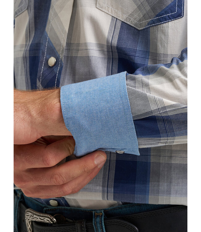 Wrangler Men's 20X Competition Advanced Comfort Long-Sleeve Two Pocket Western Snap Shirt 112367938