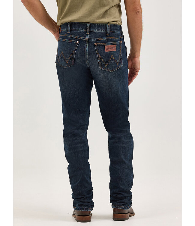 Wrangler Men's Retro Slim Fit Straight Leg Jean 112367881