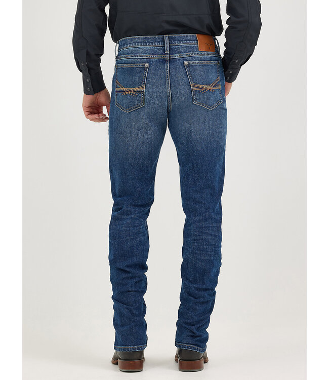 Wrangler Men's 20X No. 44 Slim Fit Straight Leg Jean 112367626