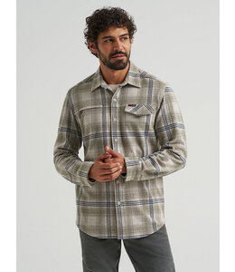 Wrangler Men's ATG Campsite Plaid Shirt 112365653