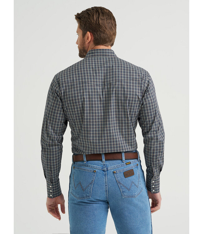 Wrangler Men's Wrinkle Resist Long-Sleeve Western Snap Plaid Shirt 112369399