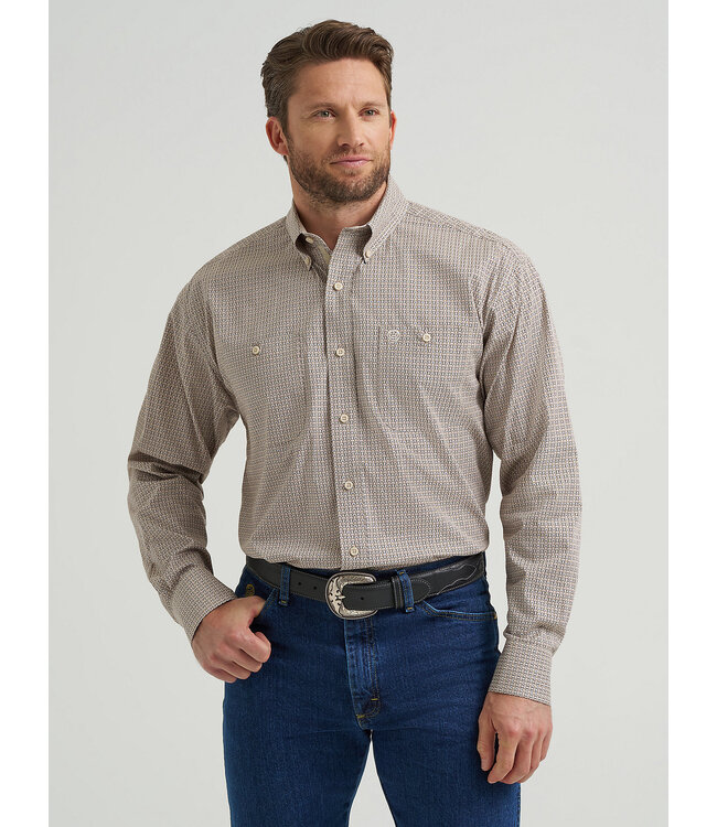 Wrangler Men's George Strait Long-Sleeve Button Down Two Pocket Shirt 112369590