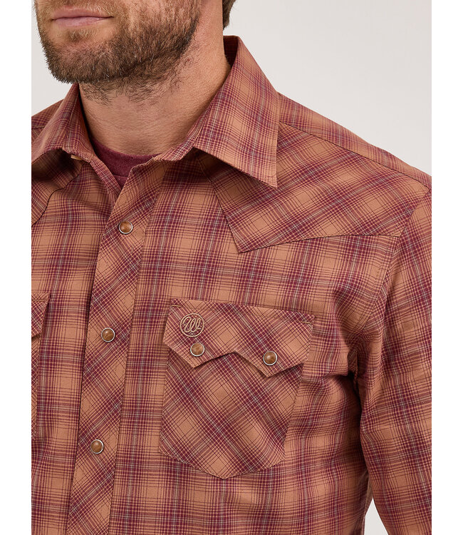 Wrangler Men's Retro Long-Sleeve Sawtooth Snap Pocket Western Shirt 112369550