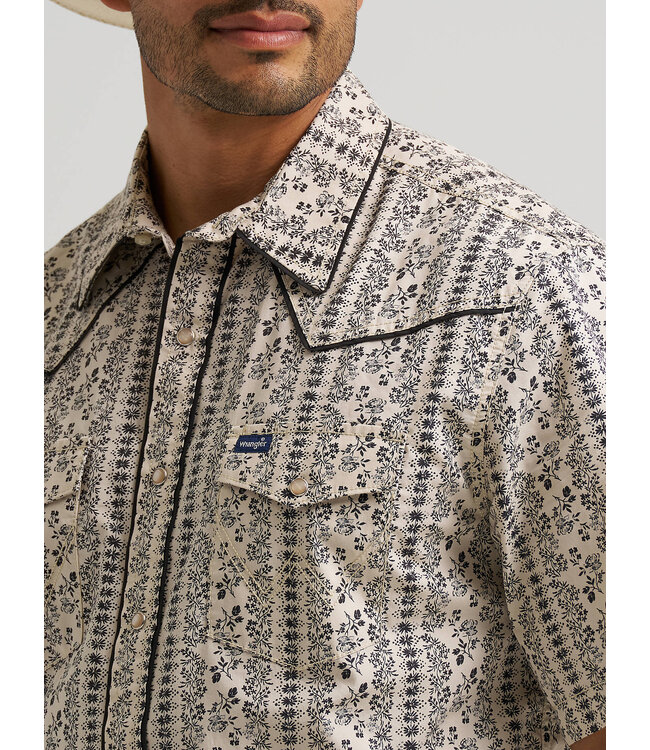 Wrangler Men's Vintage-Inspired Piped Printed Western Snap Shirt 112374815