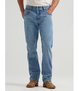 Wrangler Men's Retro® Slim Straight Leg Jean 112374813