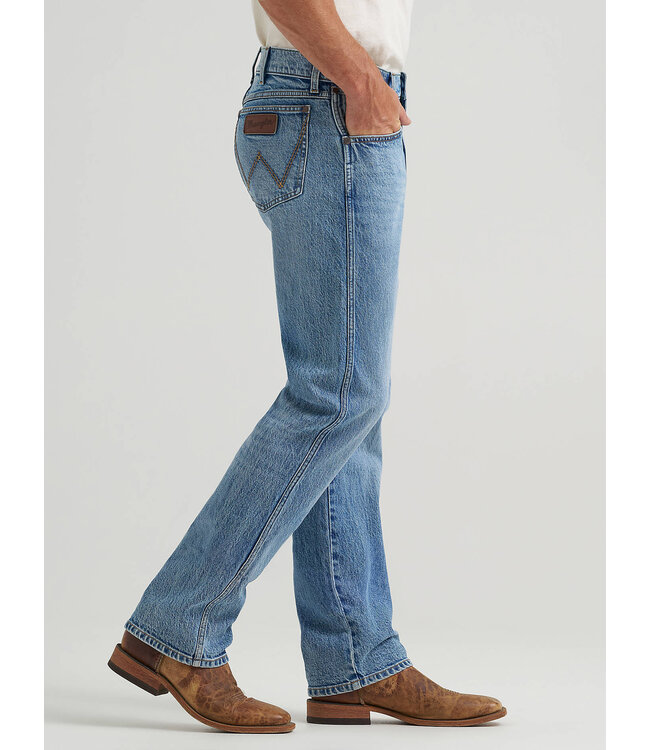 Wrangler Men's Retro® Slim Straight Leg Jean 112374813