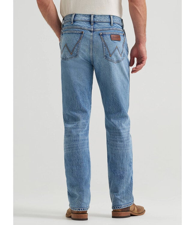 Wrangler Men's Retro® Slim Straight Leg Jean 112374813