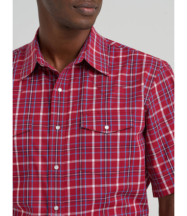 Wrangler Men's Wrinkle Resist Short-Sleeve Western Snap Plaid Shirt 112374878