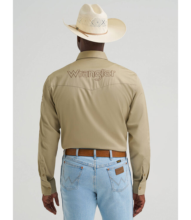 Wrangler Men's Logo Long-Sleeve Button Down Solid Shirt 112374859