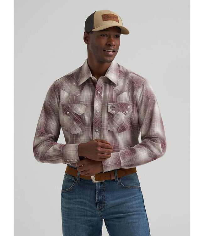 Wrangler Men's Retro Long-Sleeve Sawtooth Snap Pocket Western Shirt 112374733