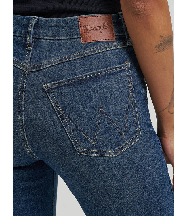 Wrangler Women's Bespoke High Rise Bootcut Jean 112359277