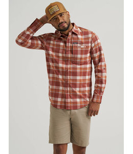 Wrangler Men's All Terrain Gear Plaid Hike to Fish Shirt 112375100