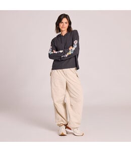 Life Is Good Women's Detailed Row of Wildflowers Crusher Boxy Hoodie 153769