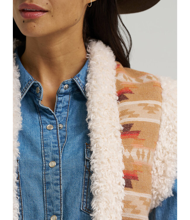 Wrangler Women's Sherpa Lined Jacquard Vest 112382789