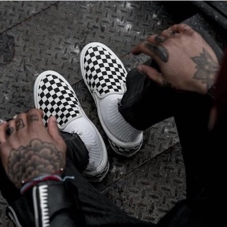 vans checkerboard slip on mens