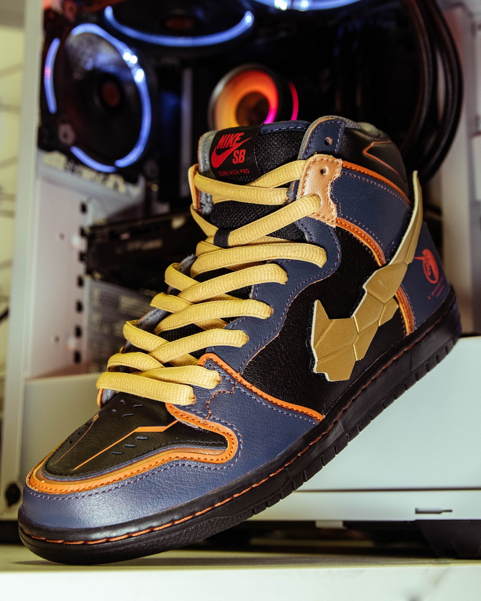 Gundam Unicorn × Nike SB Dunk High PRO-