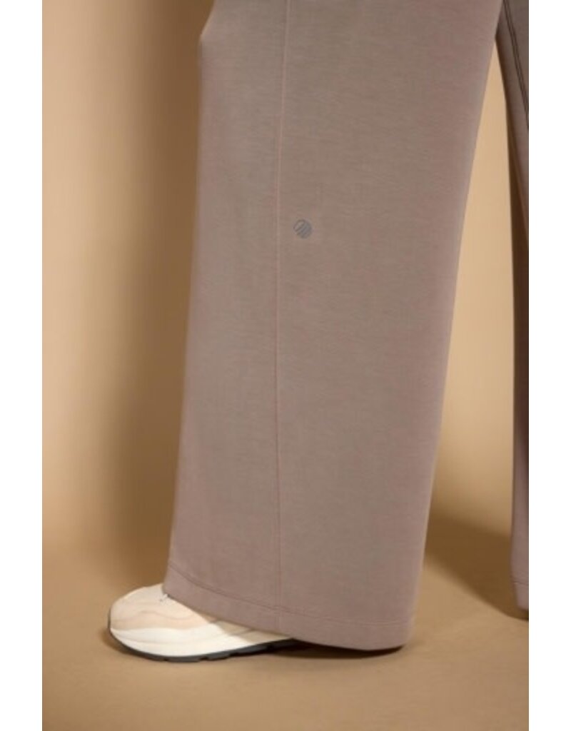 MPG Sport MPG Release Pant New Taupe