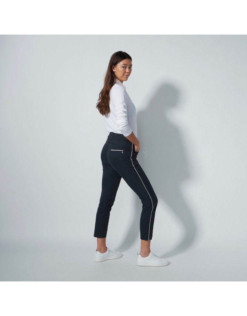 Daily Sports Daily Sports Glam Ankle Pants Black Beige