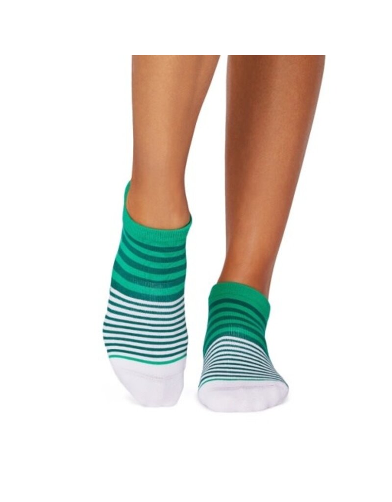 Thirty Three Threads Tavi Grip Savvy Spring Green Stripe Small