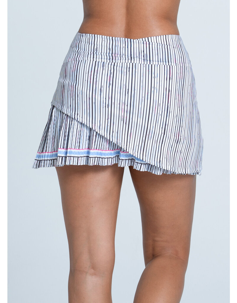 Lucky In Love Lucky In Love Peek A Blue Pleated Skort 14" White