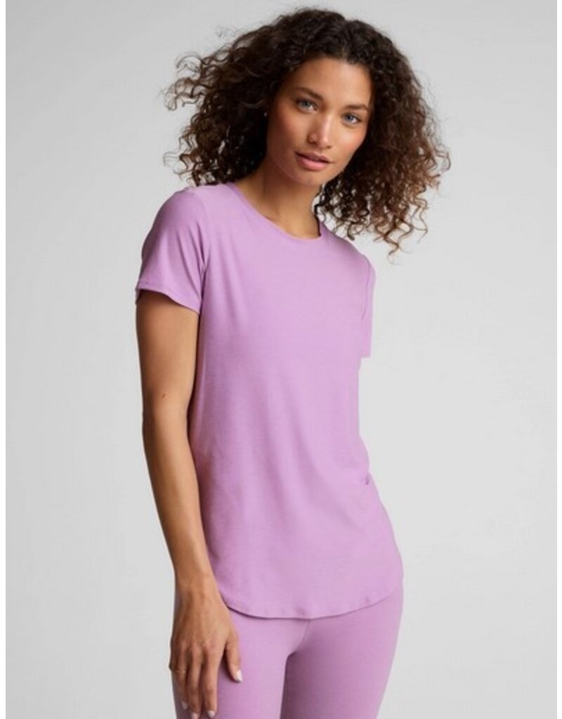 Beyond Yoga Beyond Yoga Featherweight On the Down Low Tee Lilac Petal Heather