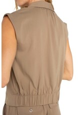Liverpool Los Angeles Liverpool Sleeveless Cropped Shirt with Encased Elastic at Waist