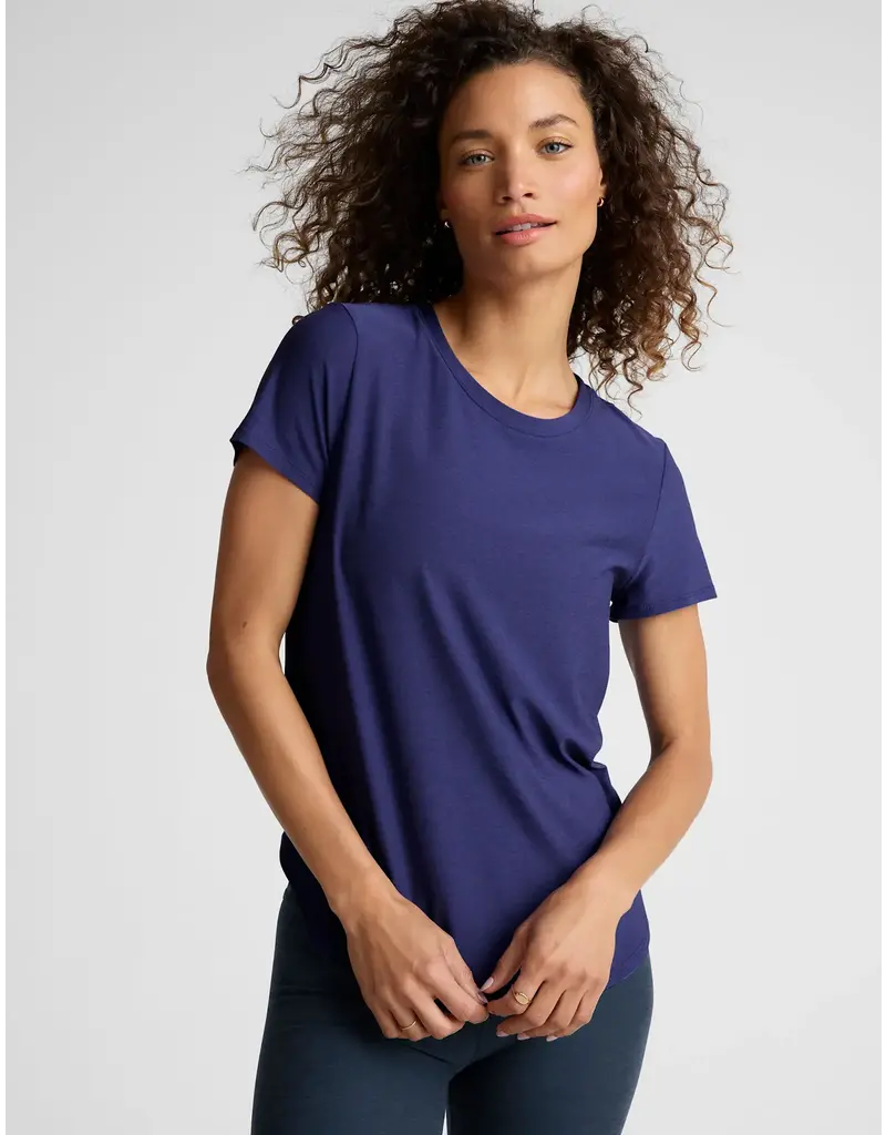 Beyond Yoga Beyond Yoga Featherweight On the Down Low Tee Eternal Blue Heather