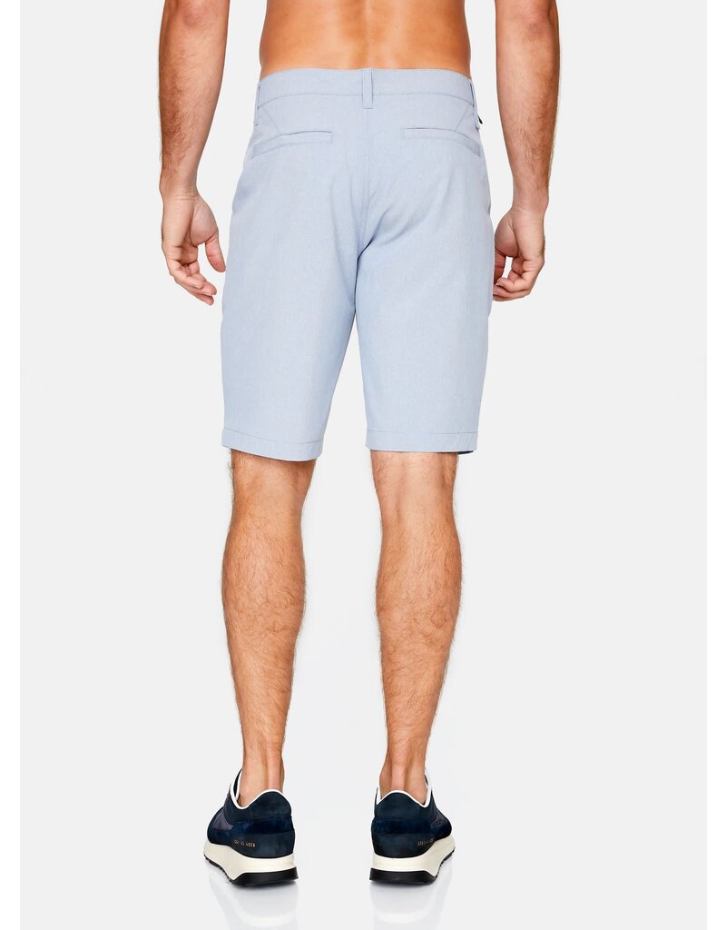 7 Diamonds 7 Diamonds Momentum Hybrid Short Light Blue