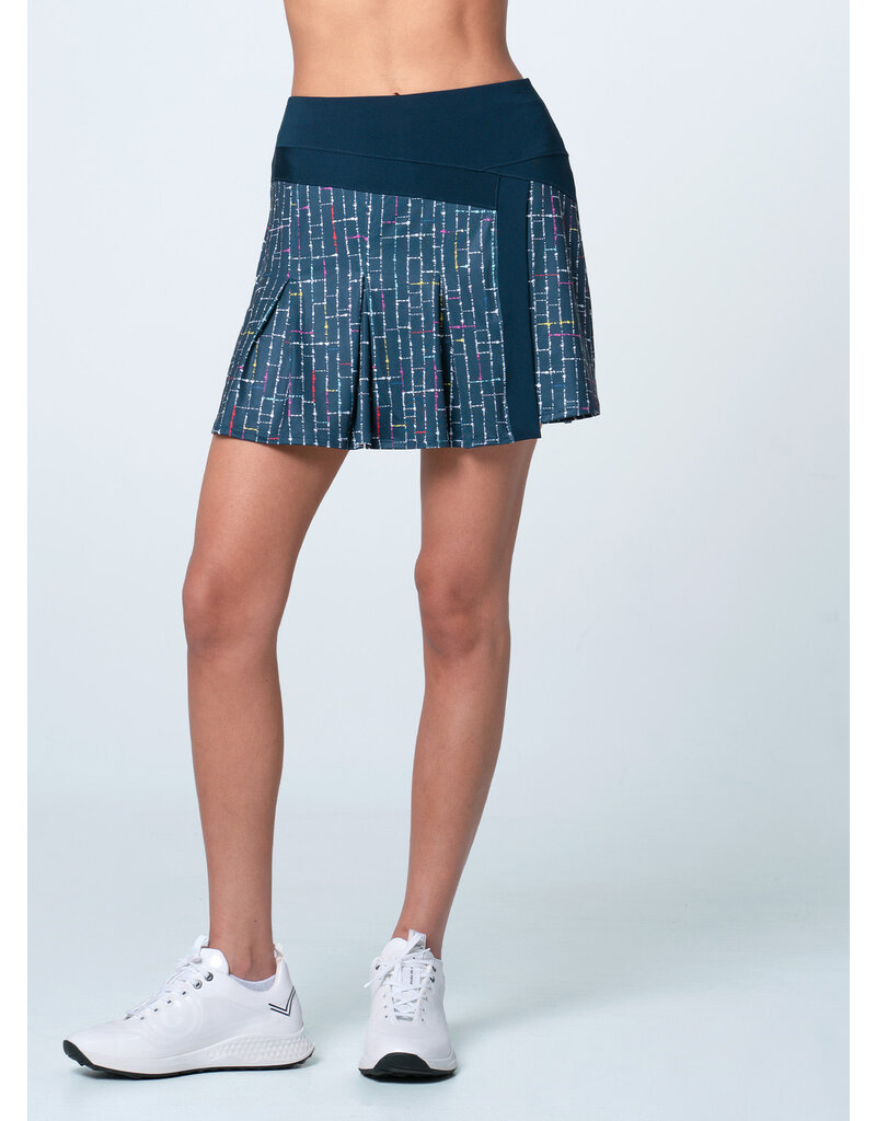 Lucky In Love Lucky in Love Lovin Boucle Skort Midnight 15.5"