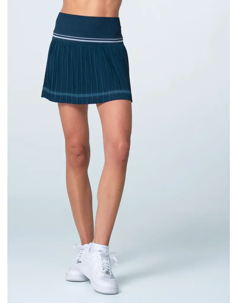 Lucky In Love Lucky in Love Motion Pleated Skirt 14.5" Midnight