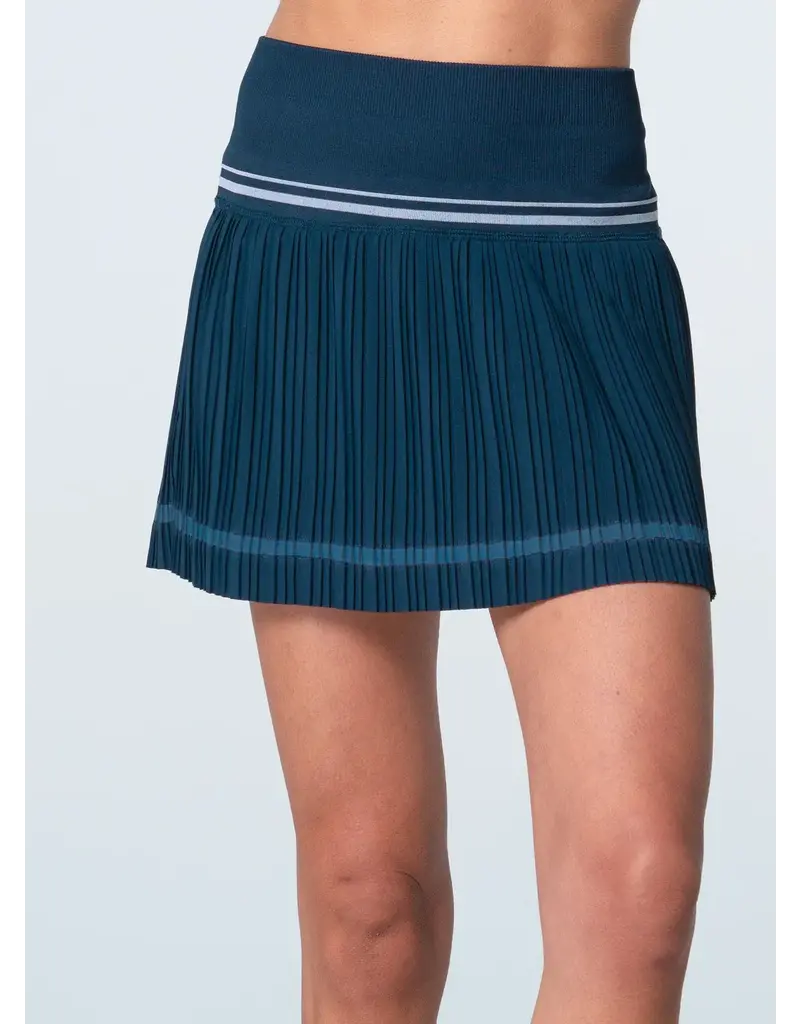 Lucky In Love Lucky in Love Motion Pleated Skirt 14.5" Midnight