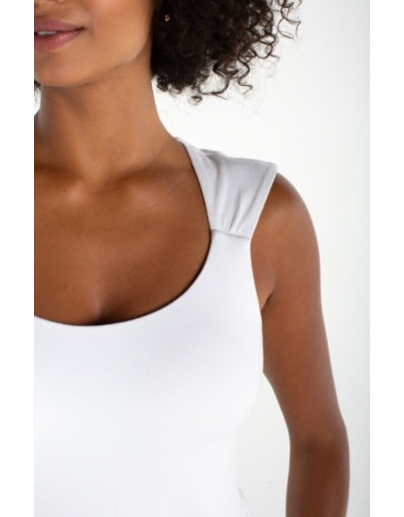 Liverpool Los Angeles Liverpool Sleeveless Built In Bra Knit Top