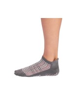 Thirty Three Threads Tavi Grip Savvy Classical Small