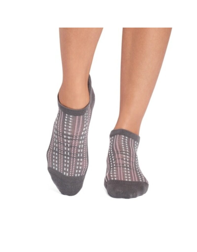 Thirty Three Threads Tavi Grip Savvy Classical Medium