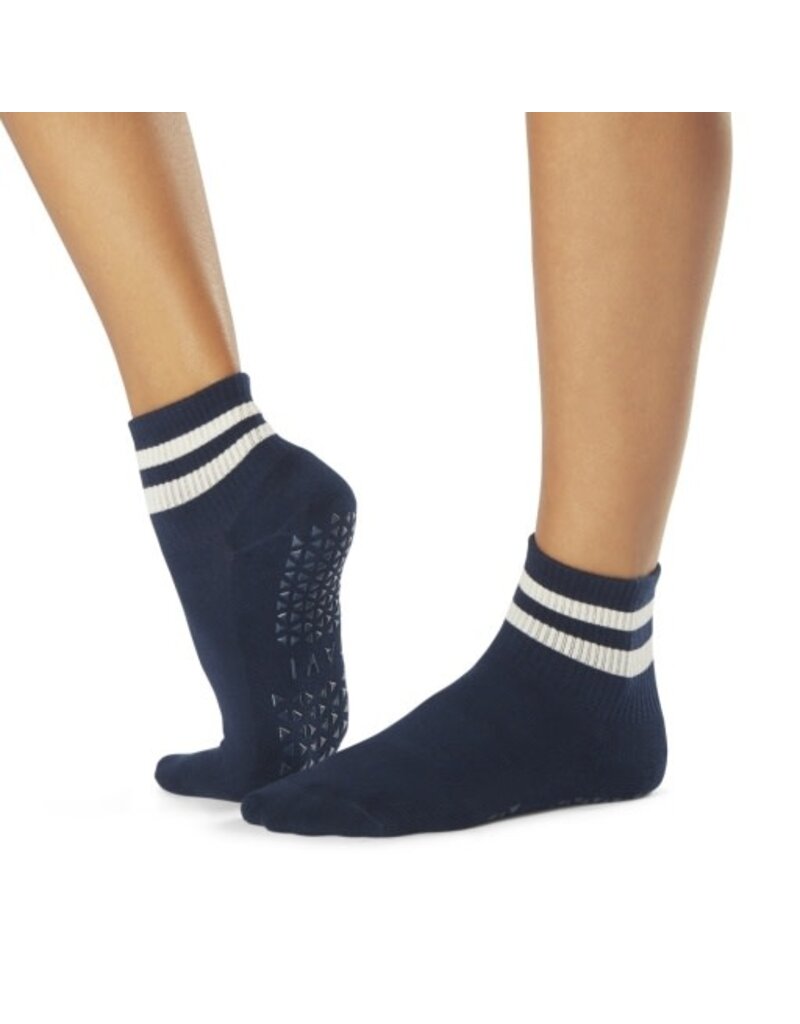 Thirty Three Threads Tavi Aria Grip Socks