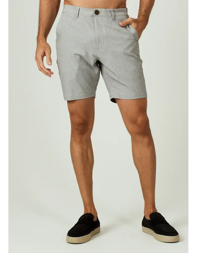 7 Diamonds 7Diamonds Everest 8" Short Light Grey