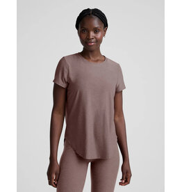 Beyond Yoga Beyond Yoga Featherweight On the Down Low Tee Rosey Taupe Heather