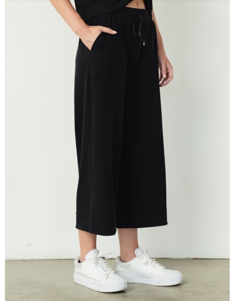 Thrive Societe Thrive Societe Patch Pocket Gaucho Pant Black