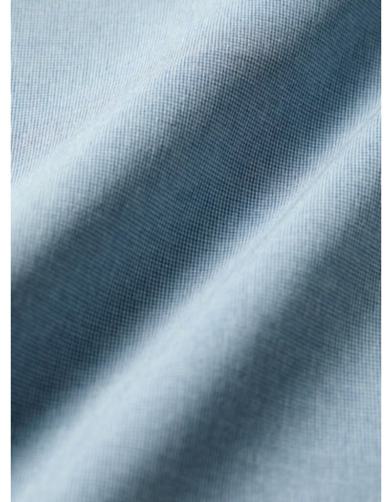 7 Diamonds 7 Diamonds Momentum Hybrid Short Light Blue
