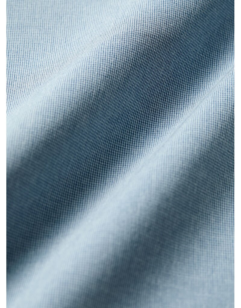 7 Diamonds 7 Diamonds Momentum Hybrid Short Light Blue