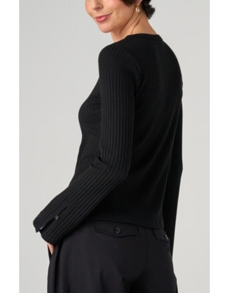 Liverpool Los Angeles Liverpool Long Sleeve Scoop Neck Knit Top