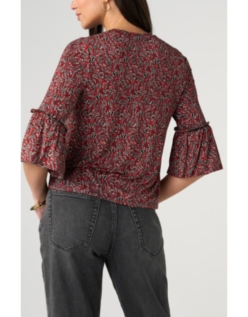 Liverpool Los Angeles Liverpool Jewel Neck Flared Half Sleeve Knit Top