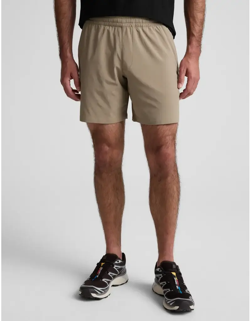 Beyond Yoga Beyond Yoga Pivotal 2.0 7" Short Mushroom
