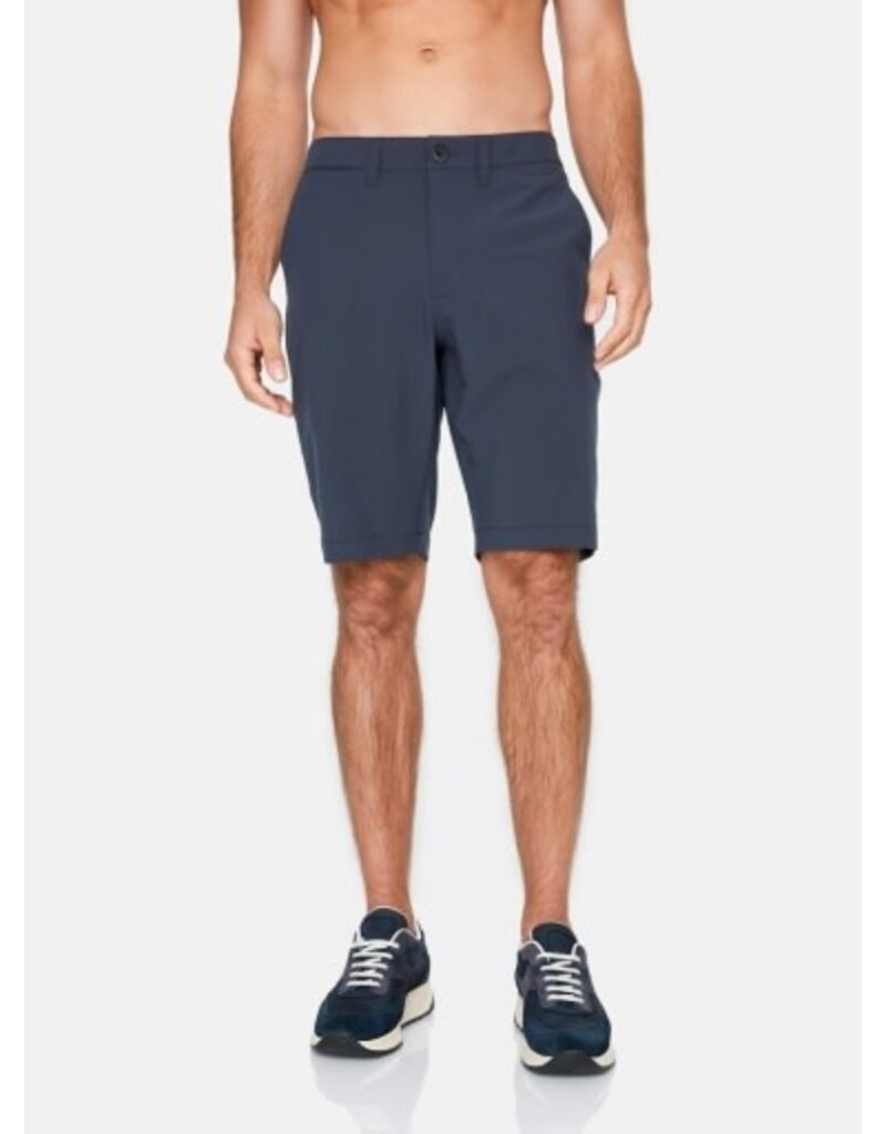 7 Diamonds 7 Diamonds Momentum Hybrid Short Navy