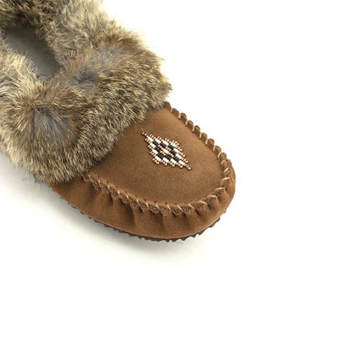 manitobah mukluks street moccasin