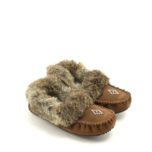 manitobah mukluks street moccasin