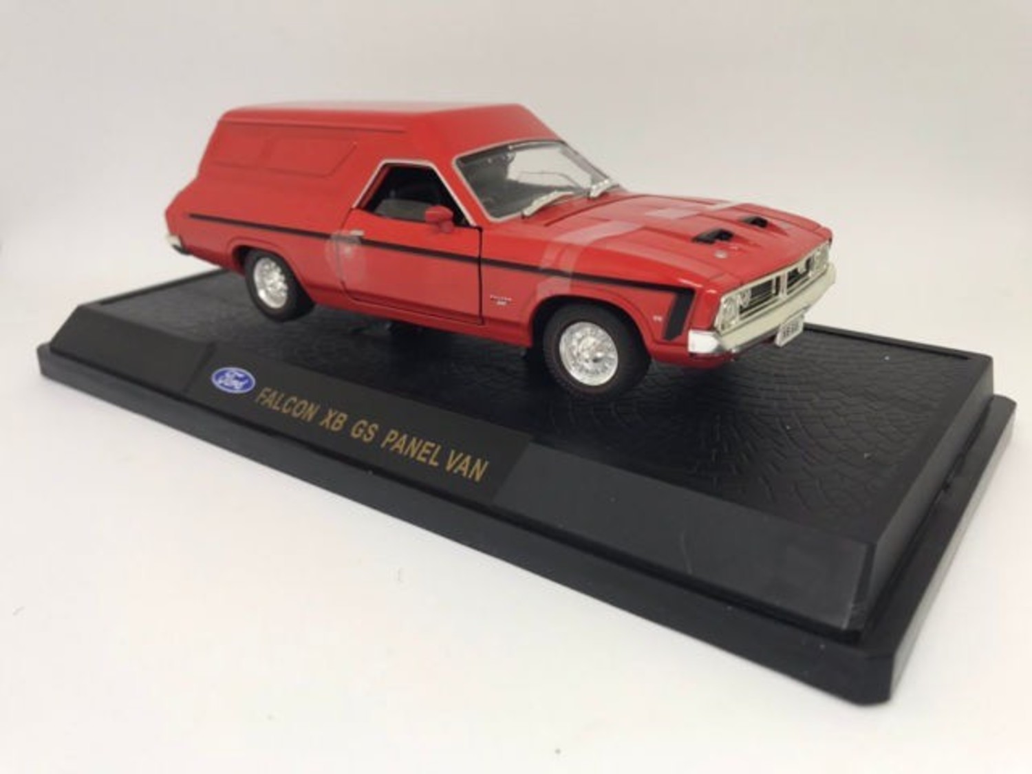 oz legends model cars