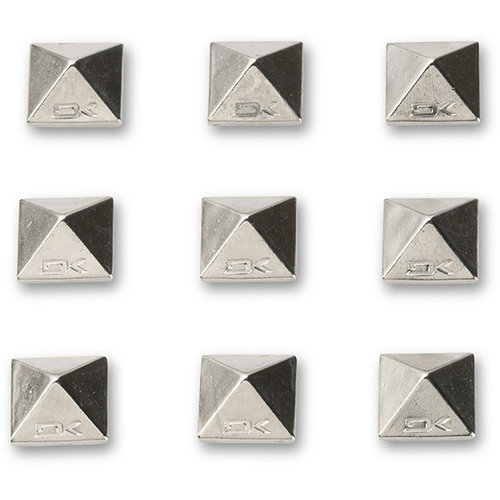 DAKINE Dakine Pyramid Studs (20/21) Chrome OS DAKINE Dakine Pyramid Studs (20/21) Chrome OS