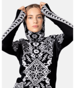 Kari Traa Saga Hood (26/27) Black